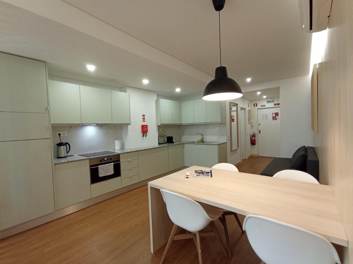 715 Gale Apartment Wi-Fi, Estacionamento OOporto Exteriör bild