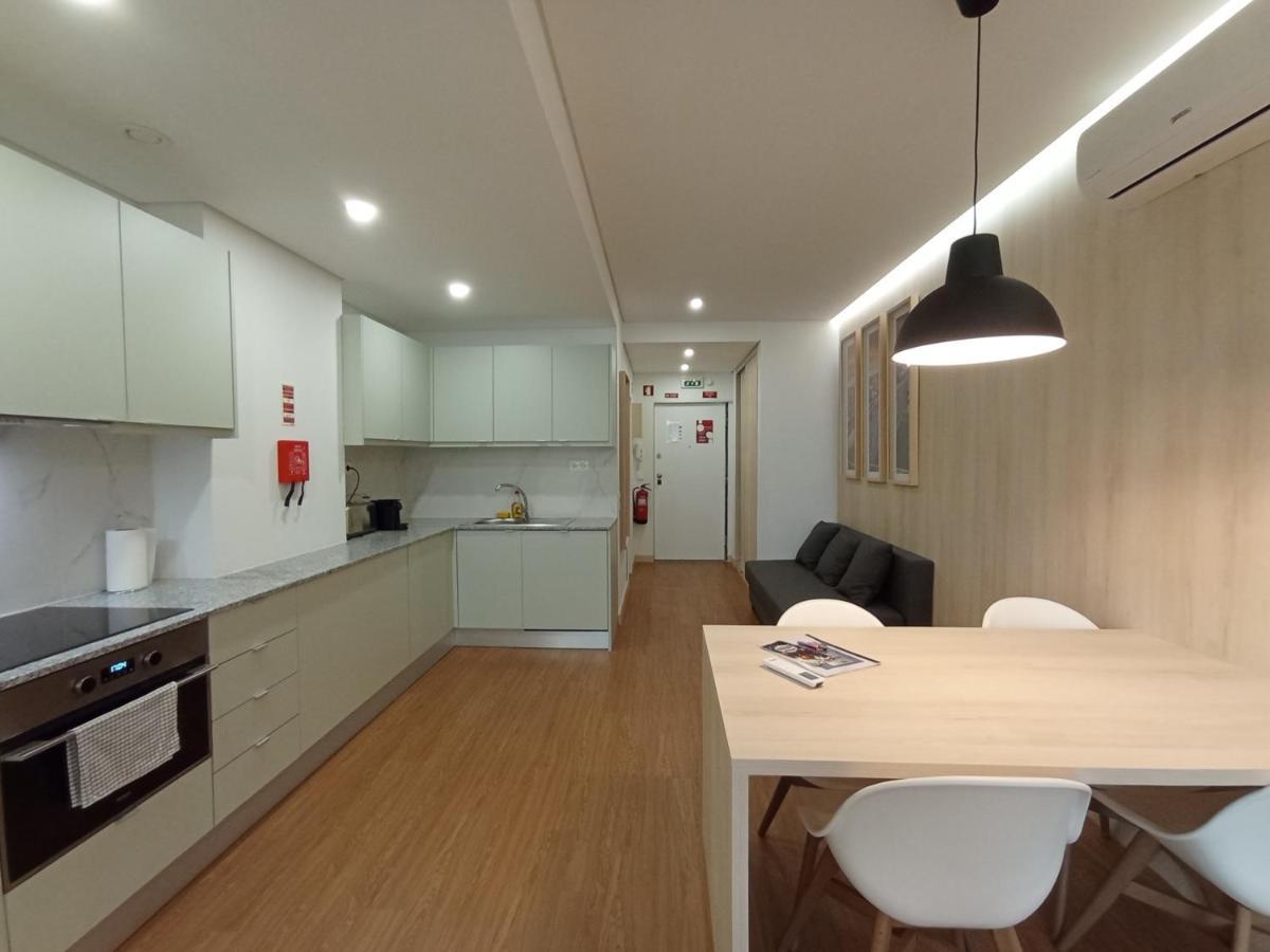 715 Gale Apartment Wi-Fi, Estacionamento OOporto Exteriör bild